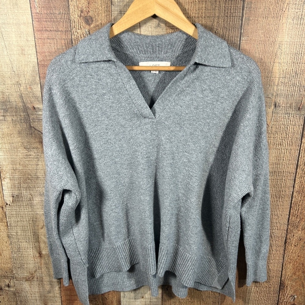 LOFT Petite XS Gray Oversized Knit Sweater High Low Hem Cozy Capsule Neutral